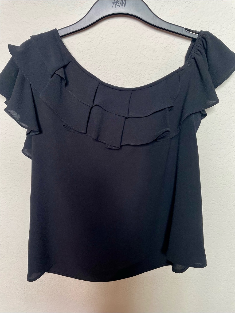 H&M Black Layered Ruffle Off-Shoulder Tunic Medium